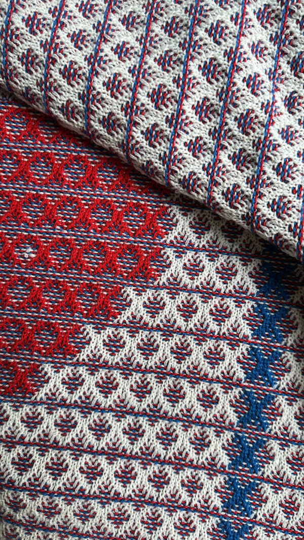 Sweter wełniany HEART